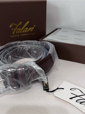 Falari Brown Leather Belt NWT